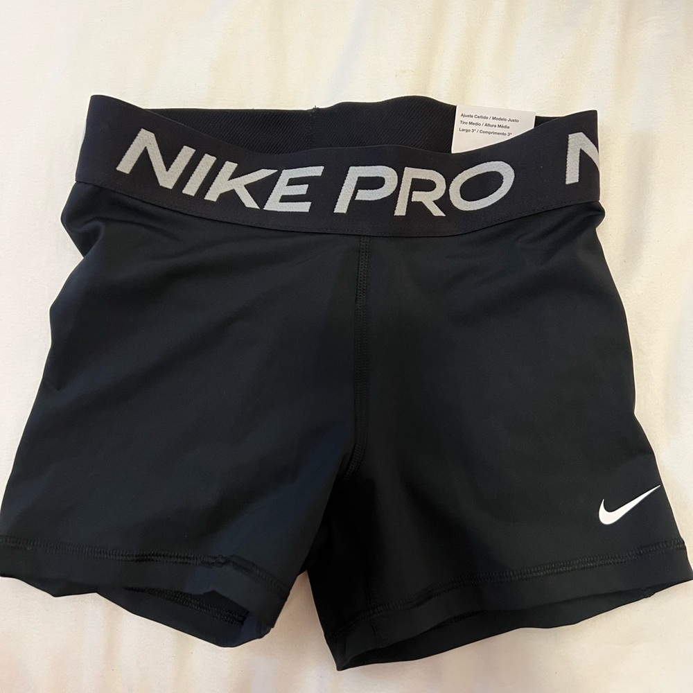 Brand new Nike Pro spandex